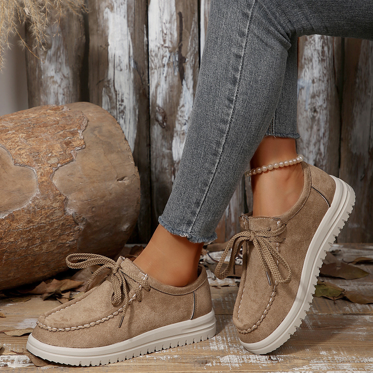 Women's Vintage Lace-Up Moccasin Shoes