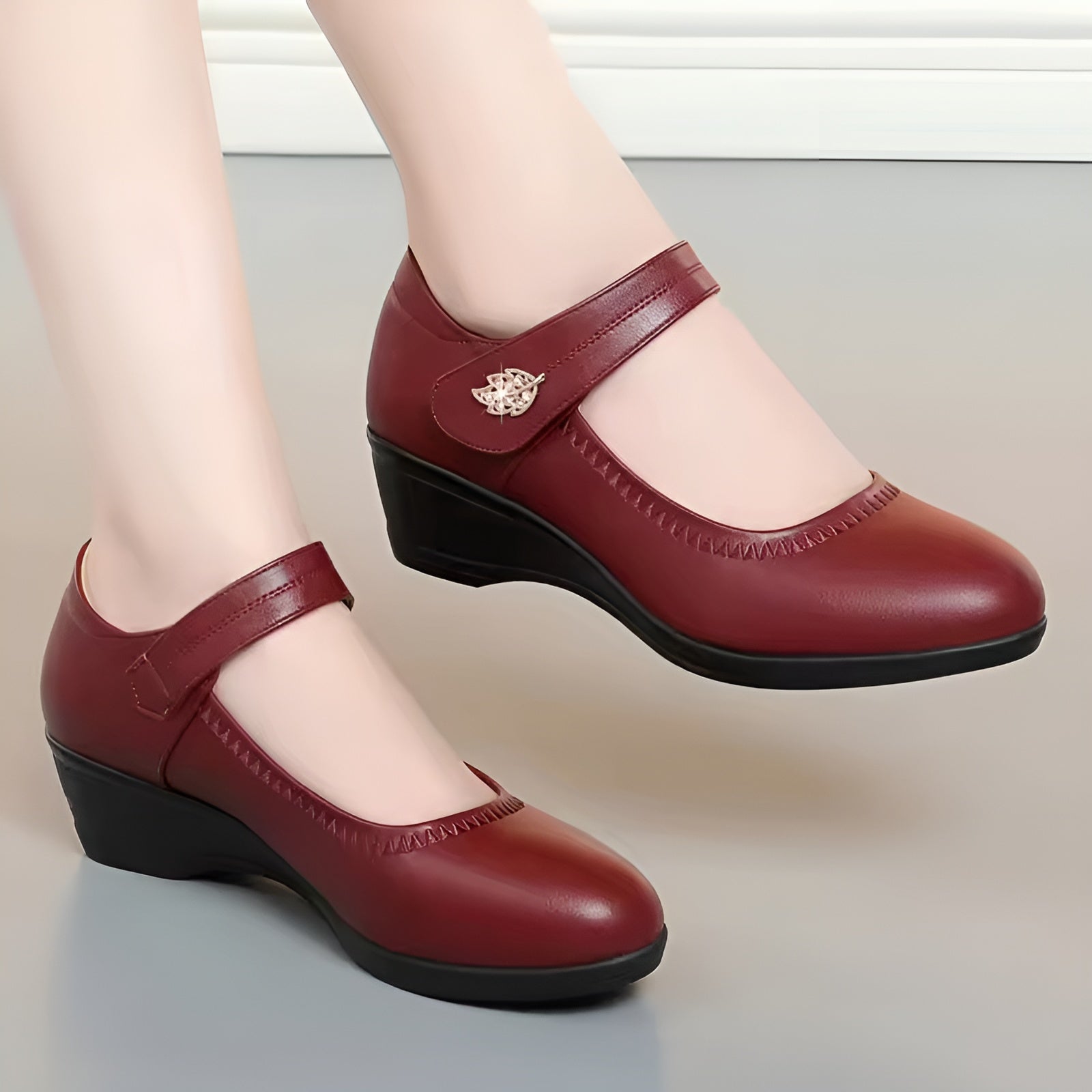 Evelise | Classic Comfort Wedge Shoes