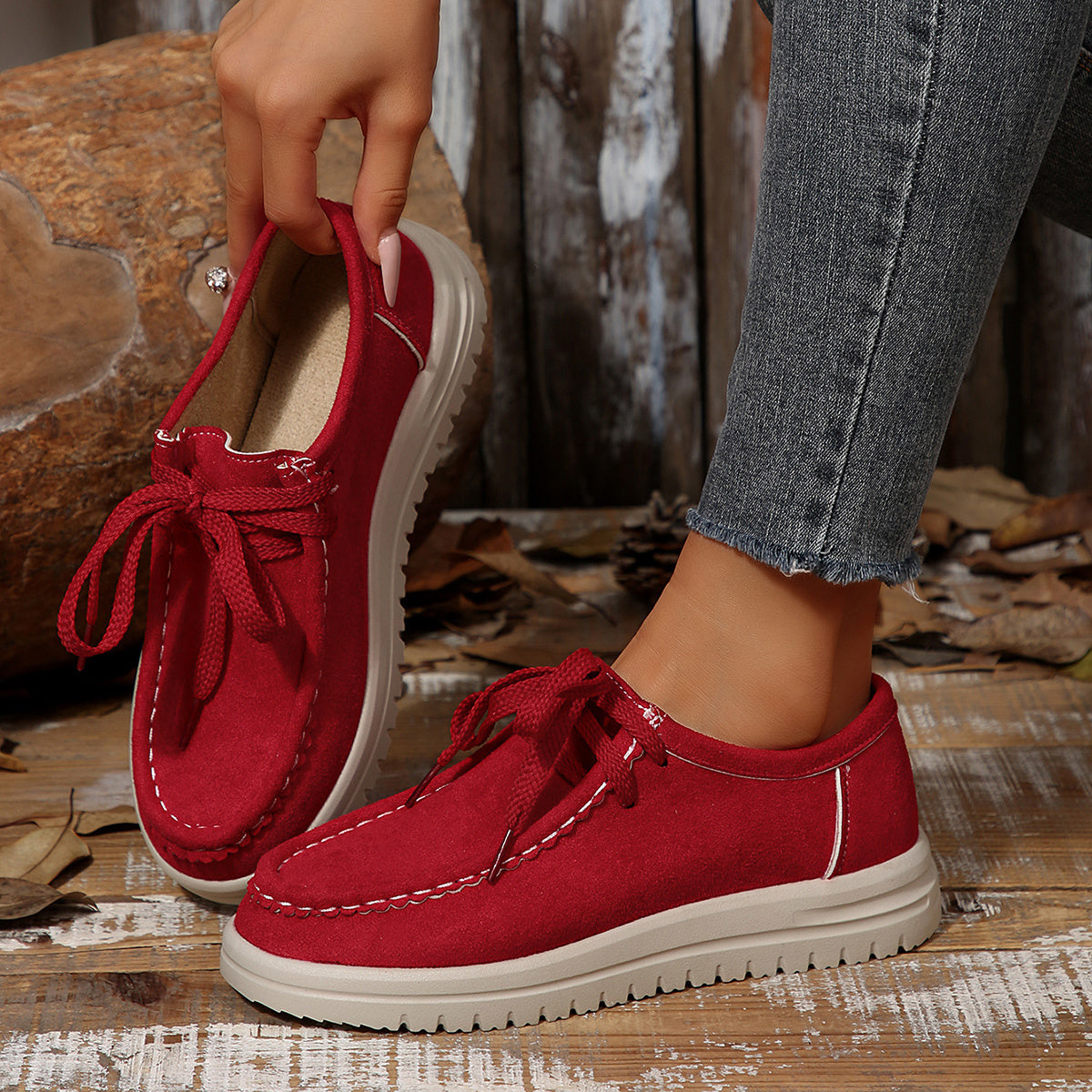 Women's Vintage Lace-Up Moccasin Shoes