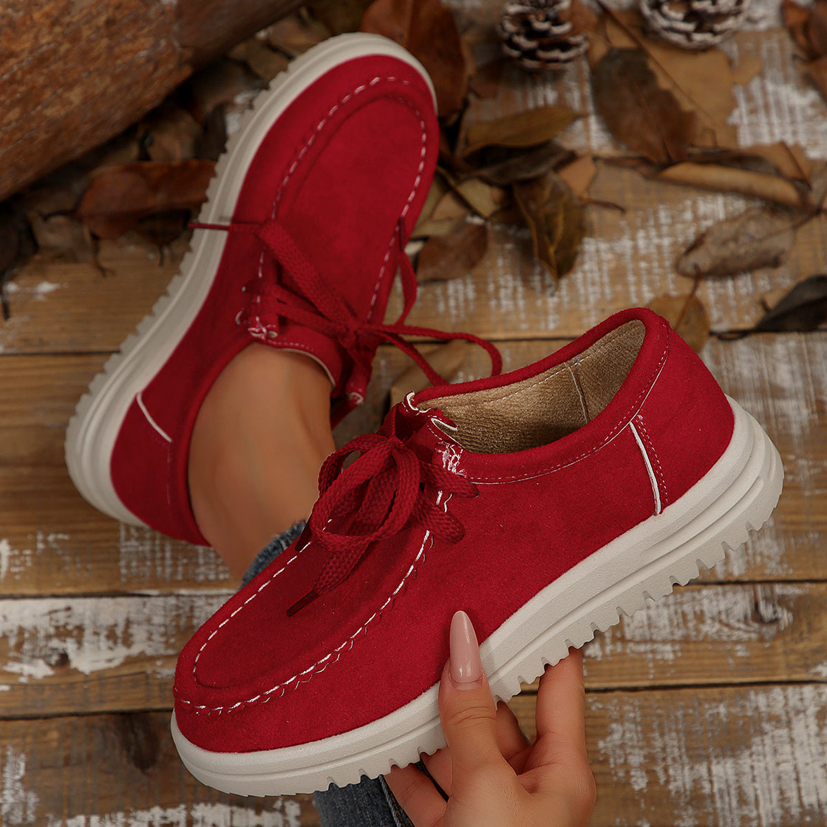Women's Vintage Lace-Up Moccasin Shoes