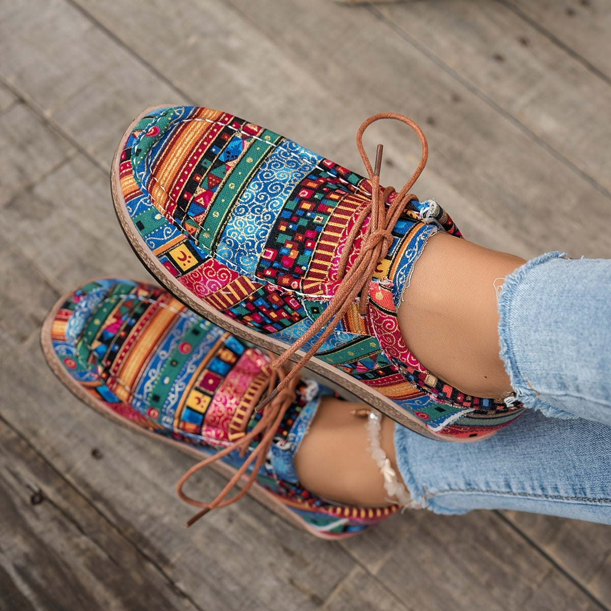 Women's Vintage Lace-Up Shoes