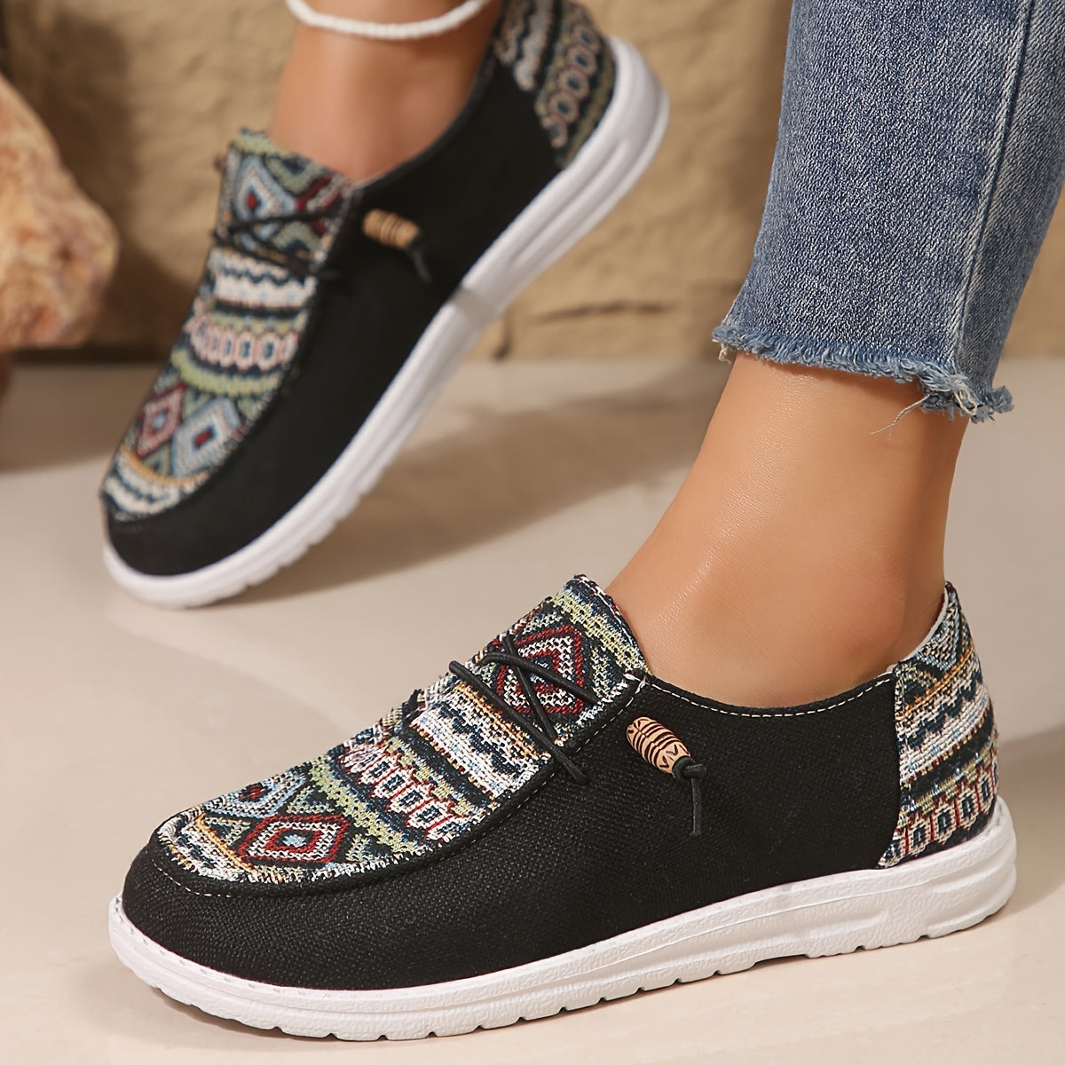 Women’s Vintage Geometric Shoes