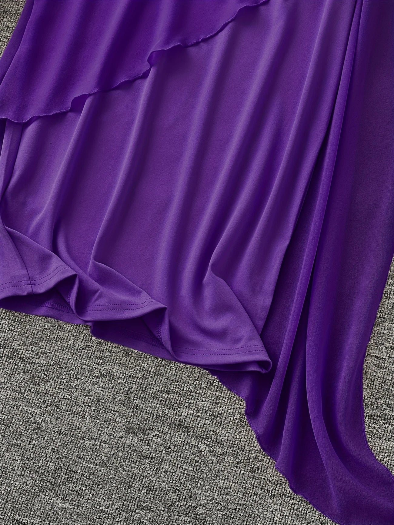 ADDIE | TIMELESS SLEEVELESS MIDI DRESS